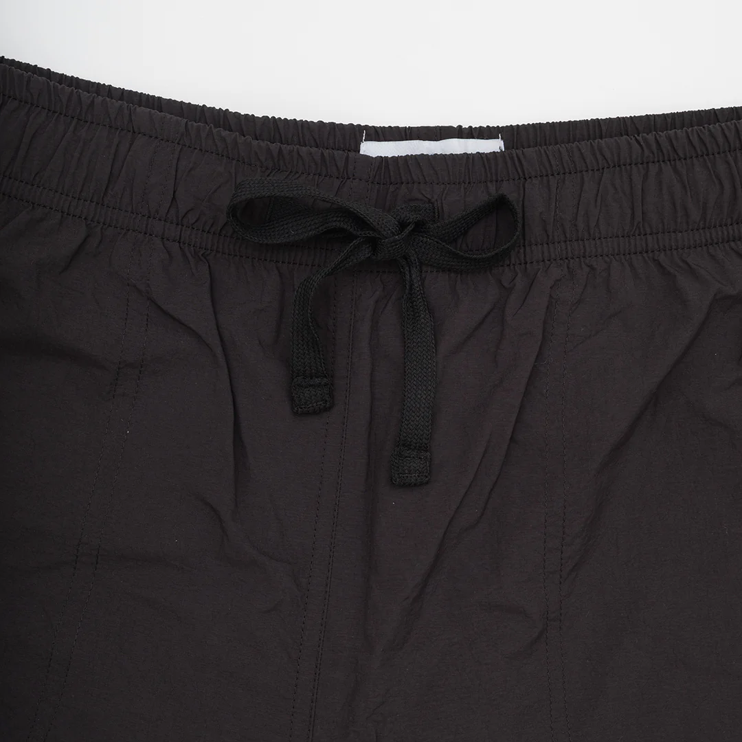 Waterfront Shorts Black - Image 4